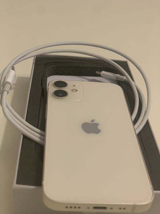Iphone 12 branco