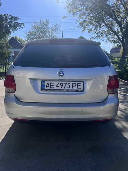 Продам  Volkswagen  Golf 5 2009