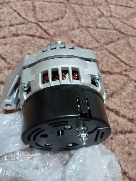 Продам генератор ваз-2110-2112