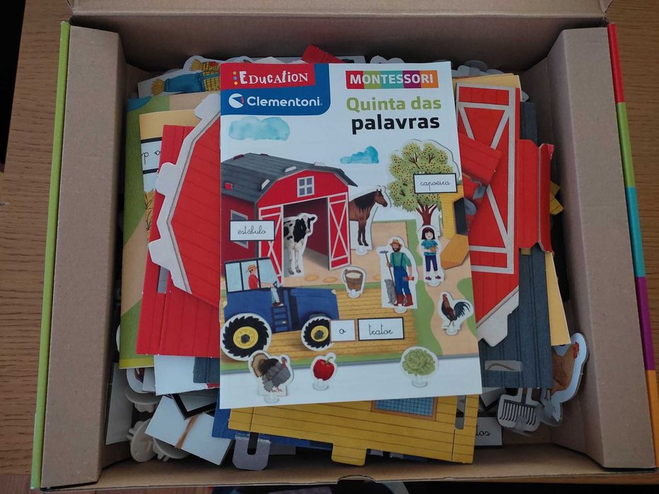 Jogo Montessori da Clementoni "Quinta das palavras", dos 3 aos 6 anos