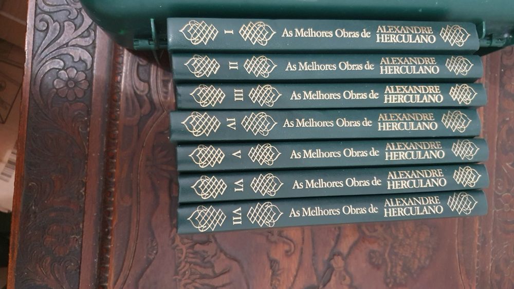 32 livros por 30€