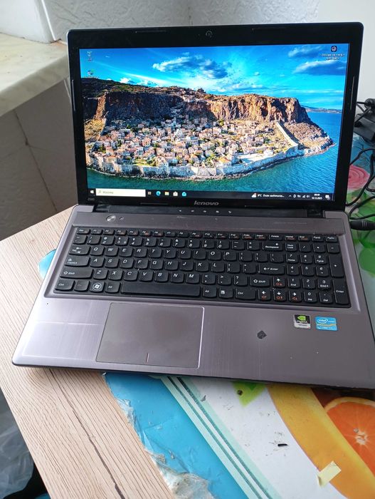 sprzedam lenovo z580 intel core i3-2400m 2,40ghz 2,40ghz,4watk nvidia