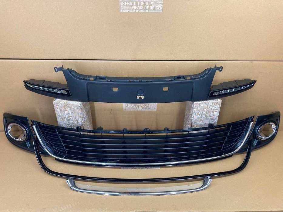 молдинги бампера накладки бампера Рено Меган 3 2012 -2013 Megane 3