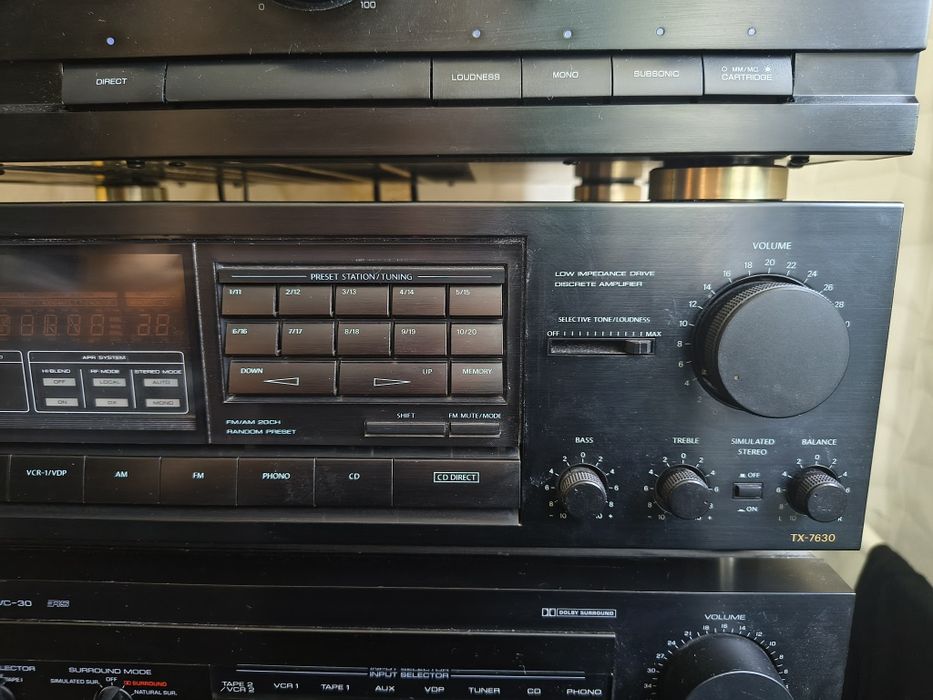 ONKYO Amplituner R1 QUARTZ TX-7630