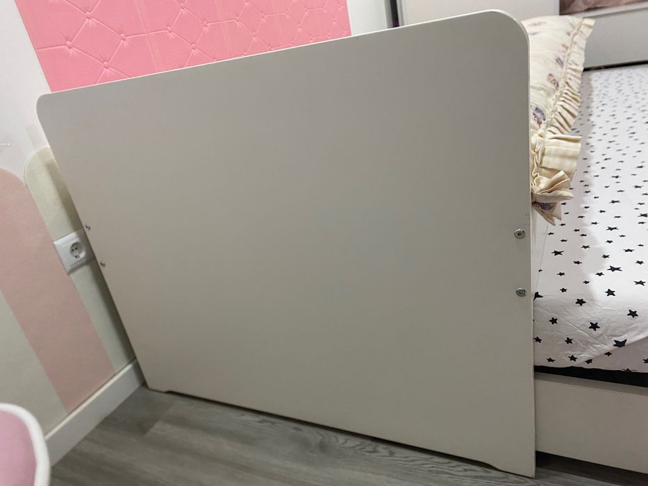 Cama ikea com colchões