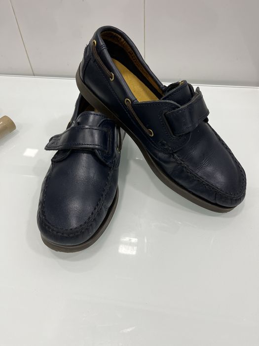 Sapato em Couro Azul 38