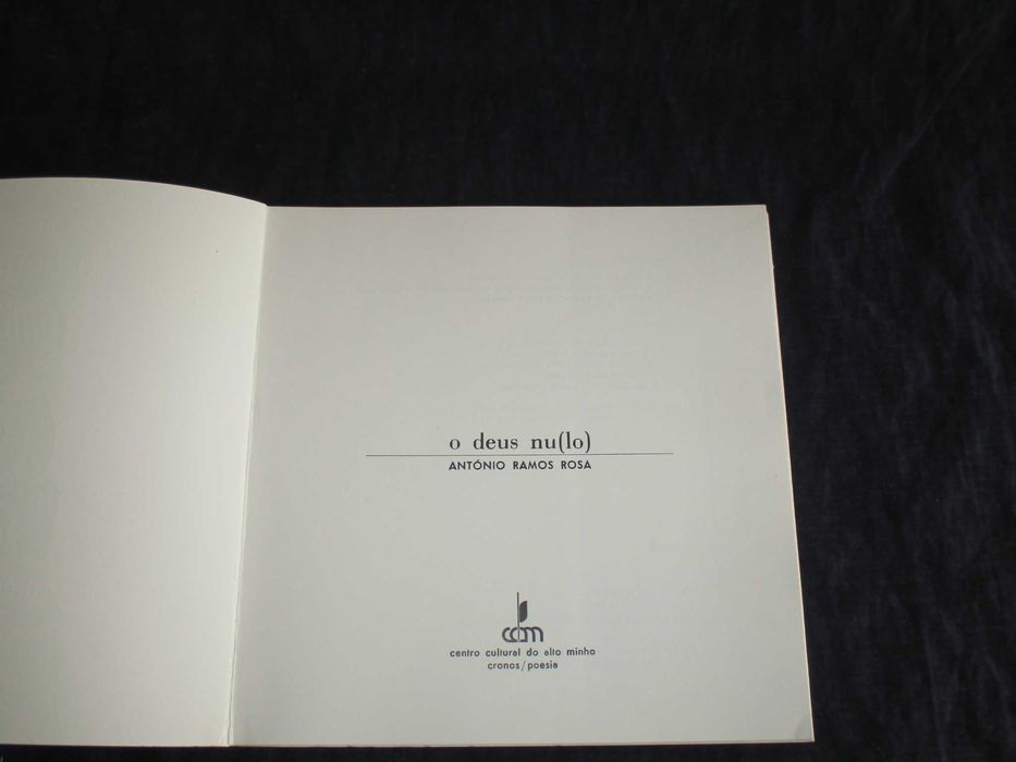 Livro O deus nu(lo) António Ramos Rosa