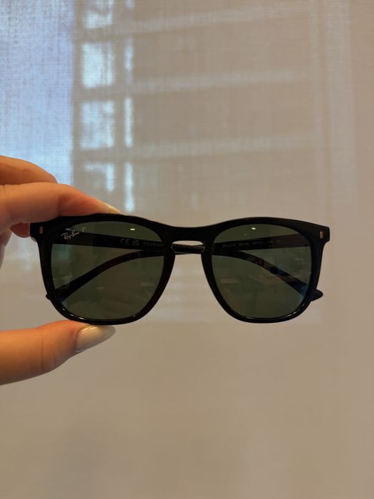 Ray-Ban RB 2210 901/58 – okulary przeciwsłoneczne z polaryzacją