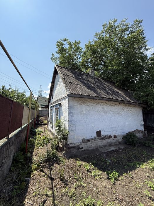 Продається будинок в місті ( район Червоного Каменю)