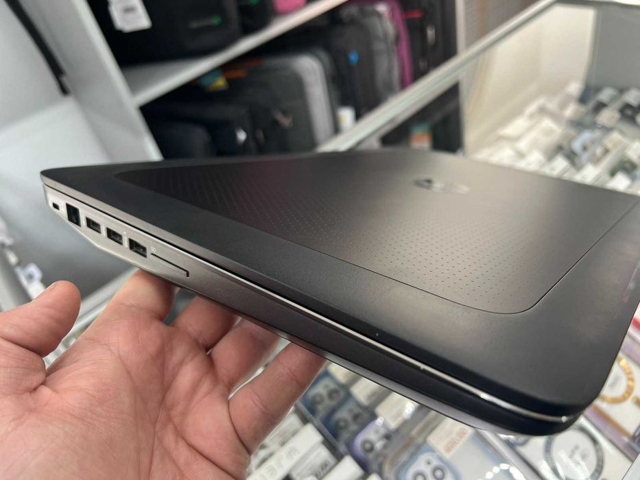 Великий ноутбук HP Zbook 17 g3/17 дюймів i7/ Nvidia/ SSD NVME гарантія