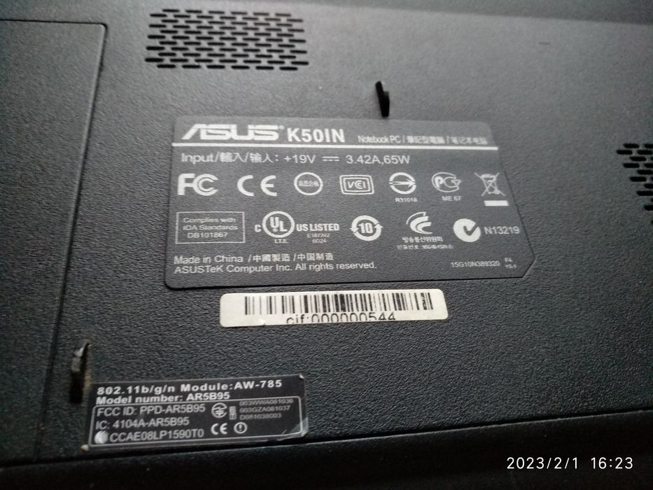 Ноутбук   ASUS .