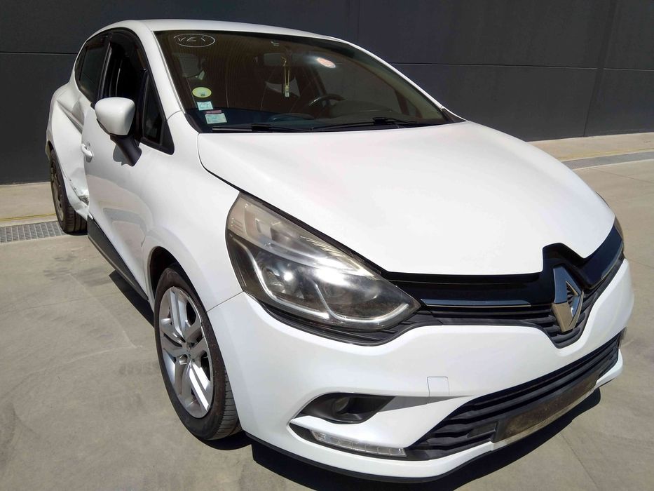 RENAULT CLIO IV - 2017 - Para Peças