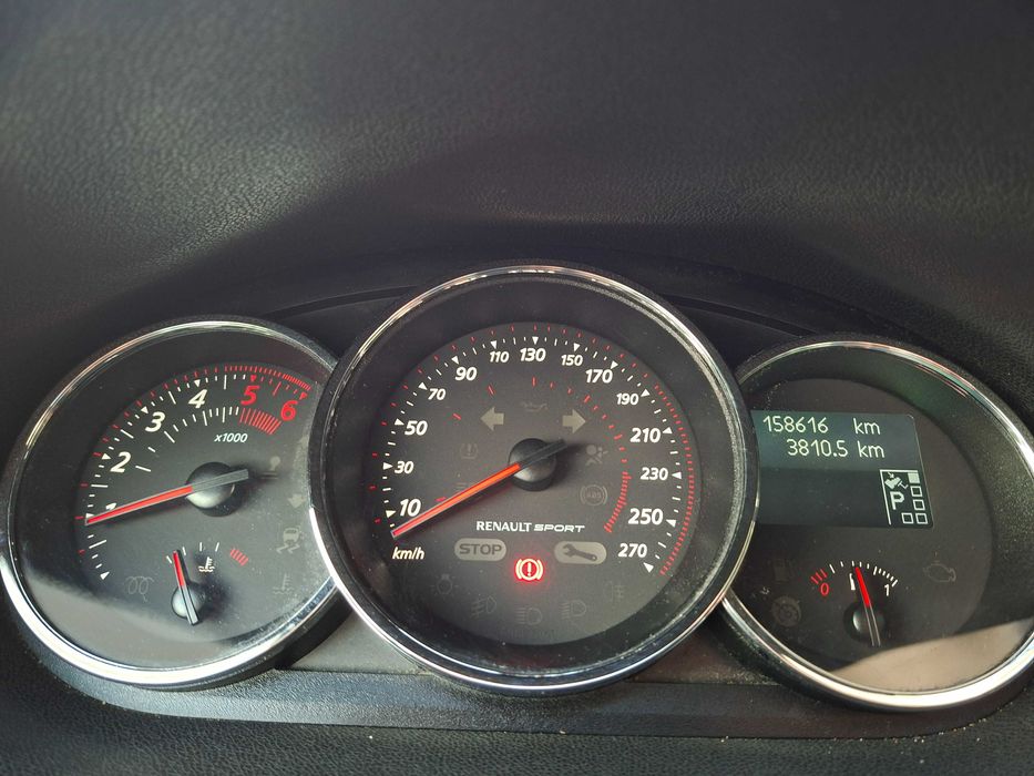 Megane Sport Tourer 1.5 dCi GT Line (Automática)