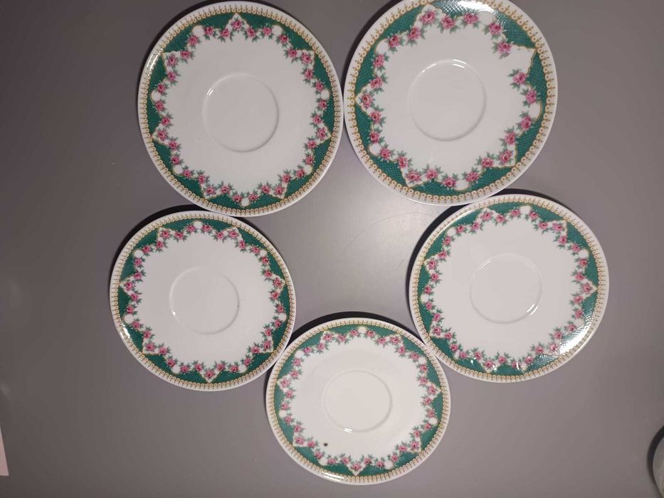 Conjunto de 5 Chávenas + Pires – Porcelana Chinesa