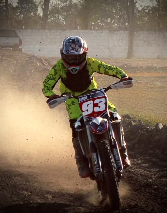 Sony Cyber-Shot DSC-H55 Цифровий Вінтажний Фотоапарат Мильниця Y2K