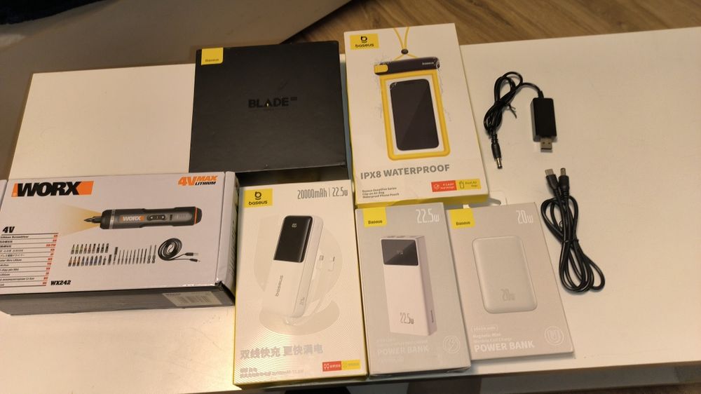 Розпродаж! Павербанки Baseus та інше. Дивіться опис!