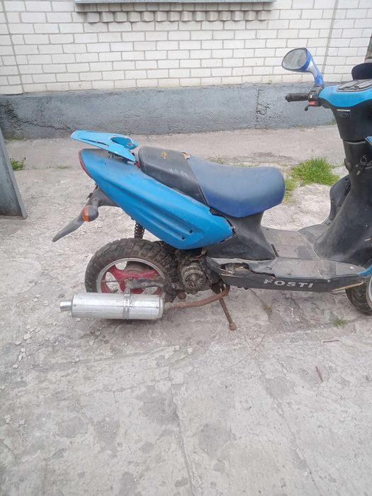 Скутер фості 75 см3