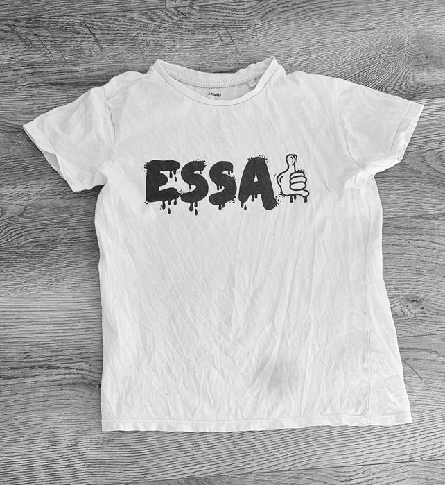 Koszulka chłopięca Essa.