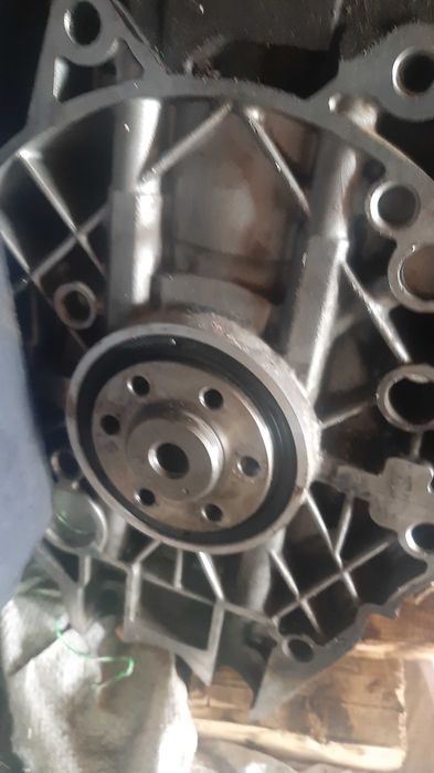 Двигун на шкоду фабія 1.2awy 6v під ремонт