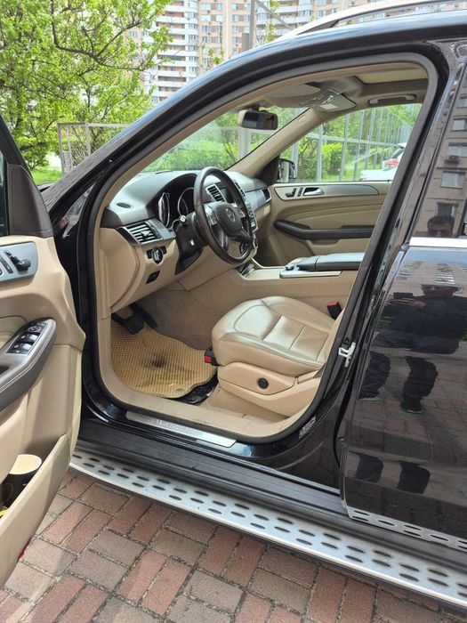 Продам мерседес ML 350, 3.5 обьем