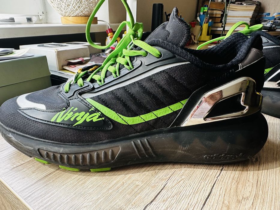 Кросівки adidas
