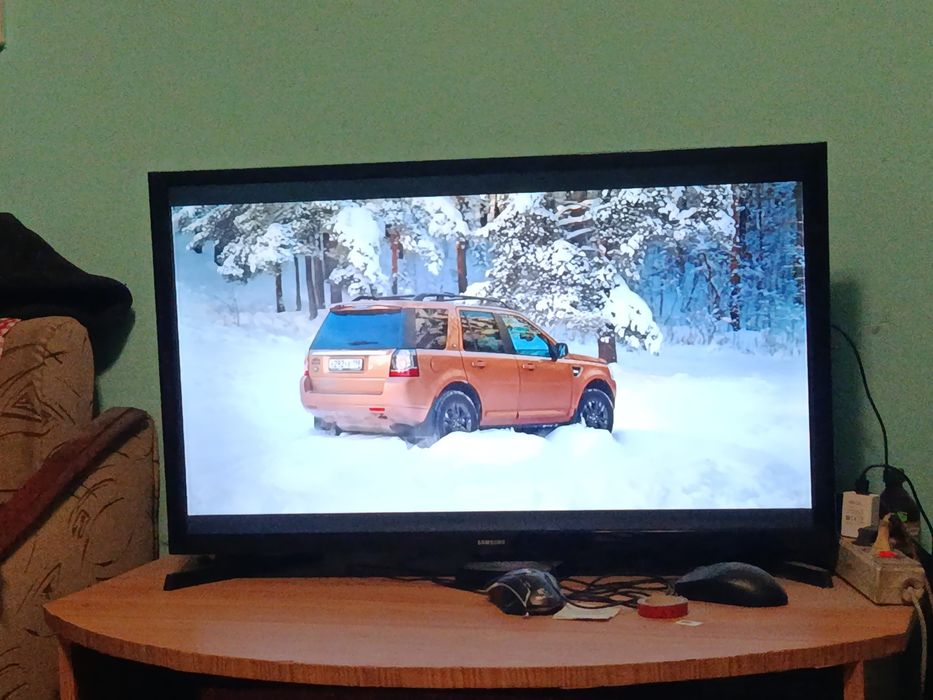 Продам Телевізор Samsung UE32M4002AK в