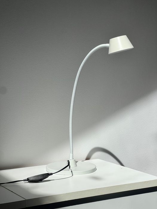Lampka nocna/biurkowa biała elastyczna