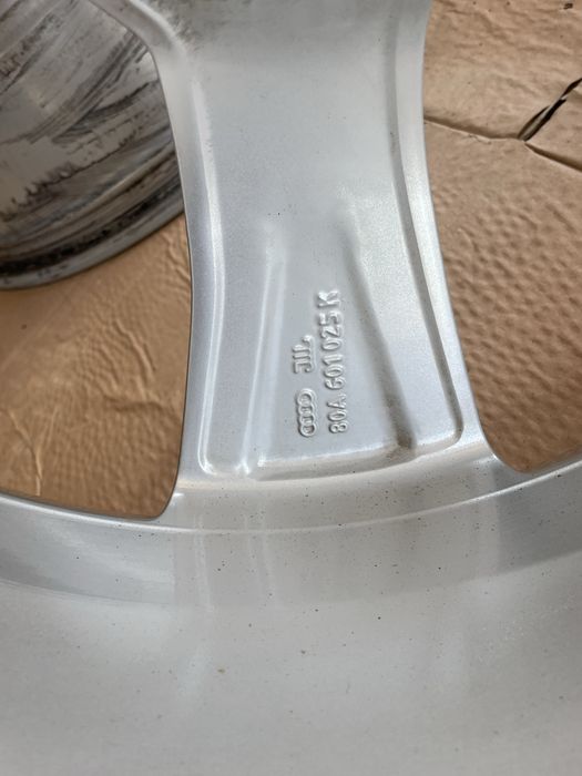 Felgi aluminiowe audi q5 a6 a7 a8 19”
