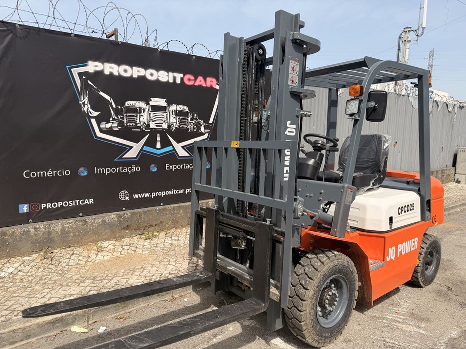 EMPILHADOR JQ POWER 2500kg novo Diesel 2026 Excelente ###OPORTUNIDADE###