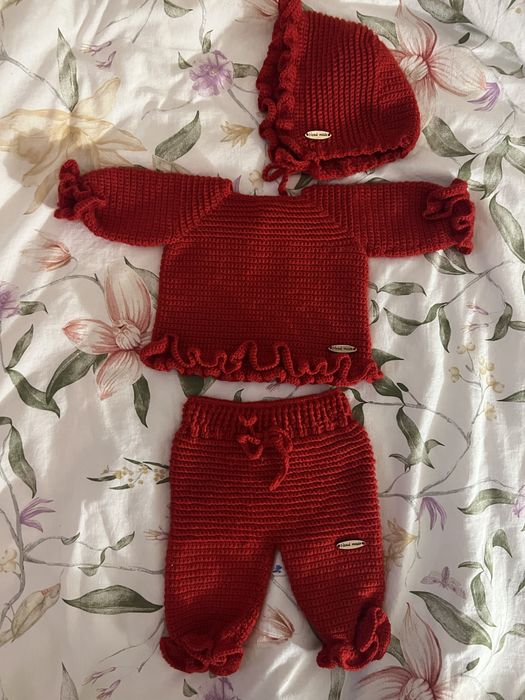 Vende-se roupa de bebé