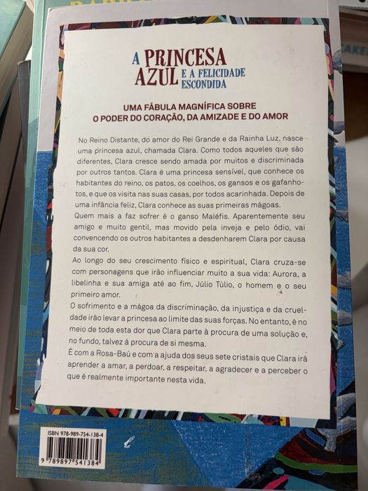 Livro A Princesa Azul e a felicidade escondida