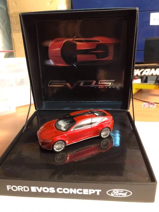 Miniatura 1:43 Ford Evos Concept -Norev 1:43