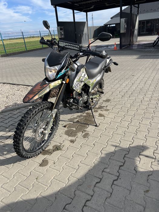 Geon X-road 250