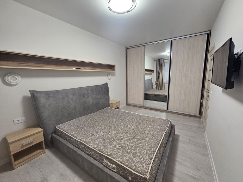 Здається 1,5 кімнатна на набережній поруч парку Боздощ