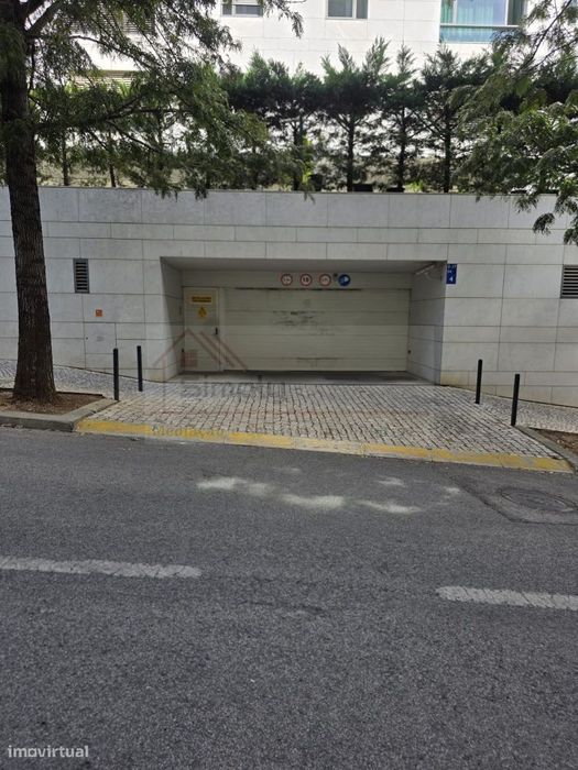 Garagem Parque das Nações