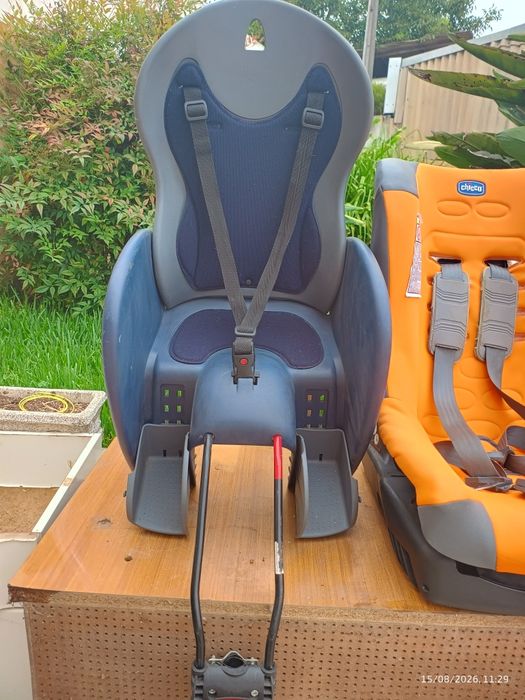 Cadeira Chicco auto e de bicicleta Polisport