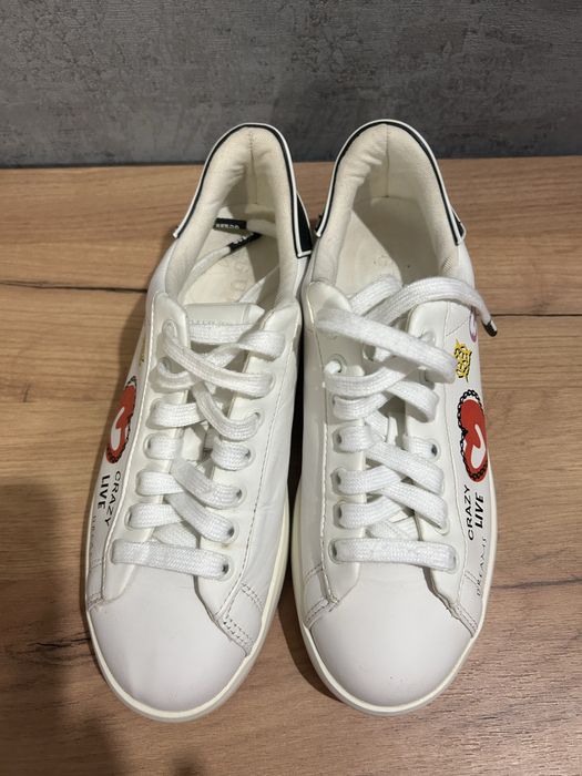 Кросівки GUESS р. 37