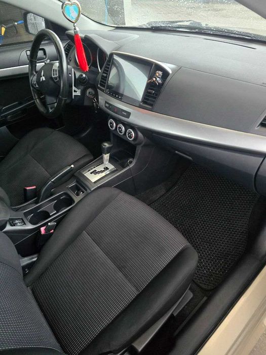 Mitsubishi Lancer 2008  2.0i CVT (150 к.с.)