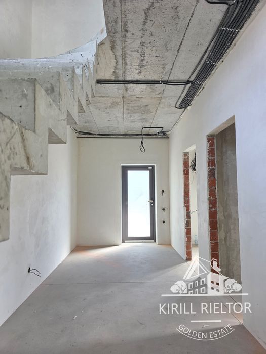 Продается современный дом в коттеджном городке «Золотые Ключи»