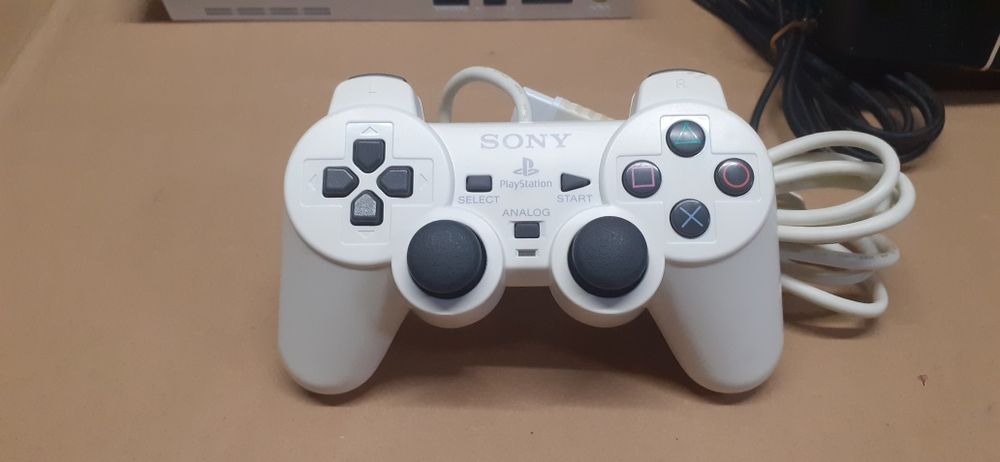 Ps2 slim ceramic white SCPH-77000
