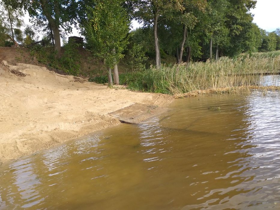 kopanie stawów odmulanie   wykopy budowa plaż portów melioracje