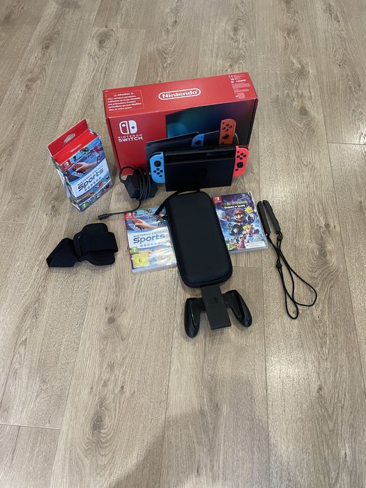 Nintendo switch zestaw +2 gry