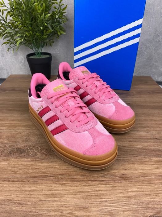 Buty Adidas Gazelle Bold r. 37,5 - różowe zamszowe sneakersy