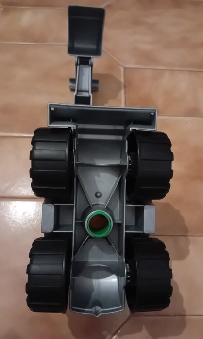 Escavadora Nova de plástico