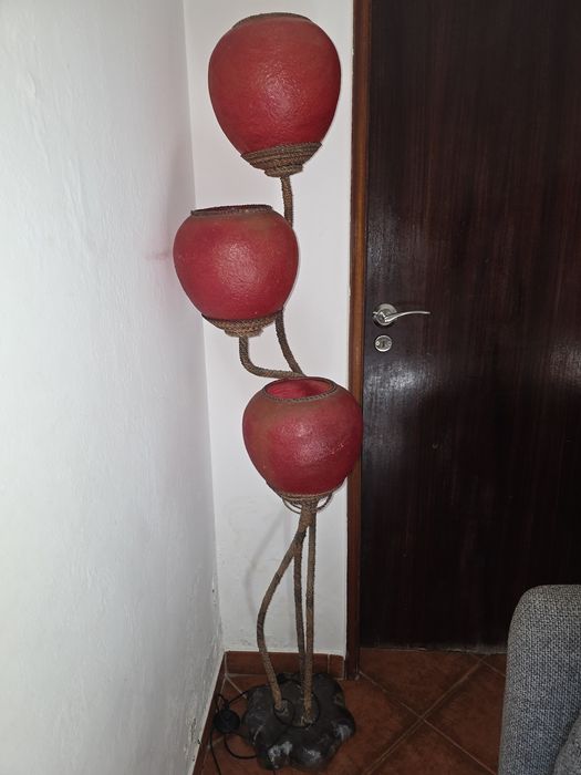 Candeeiro do Gato Preto eléctrico