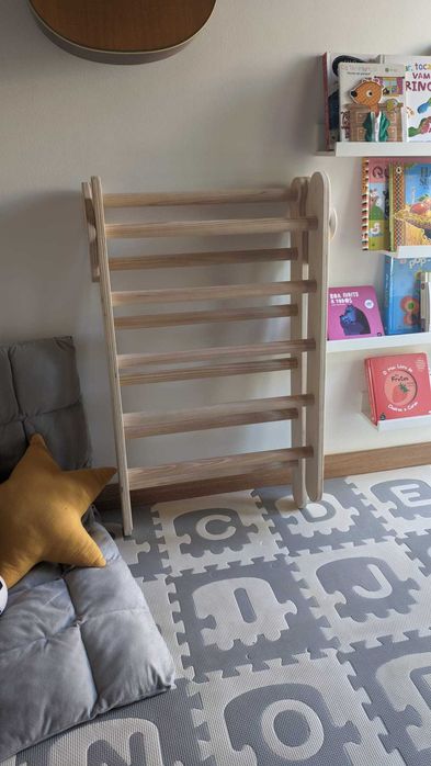 Triângulo Pikler NOVO - Empresa XpandKids