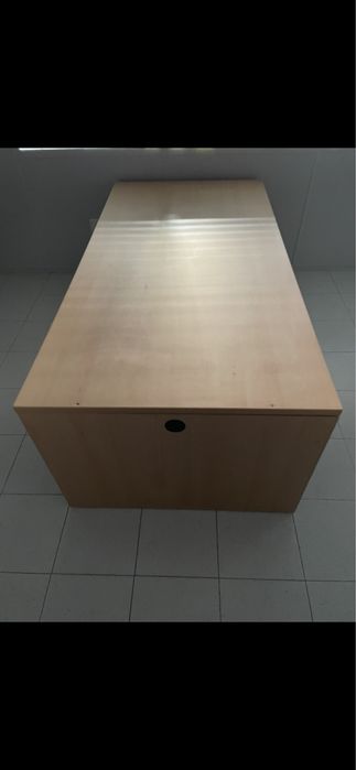 Vendo secretaria 2m x 1m