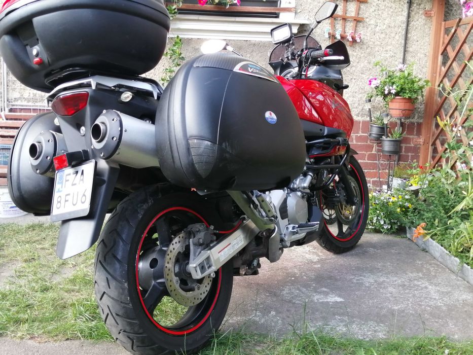 Suzuki V-Strom DL 1000