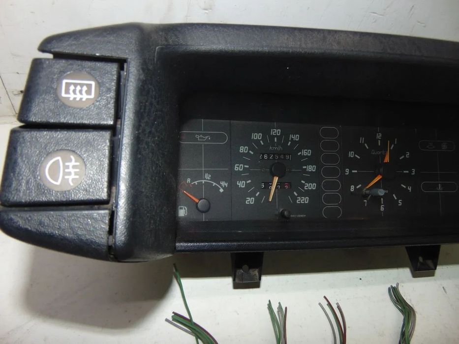 Citroen BX 14 conta kilómetros/Caixa
