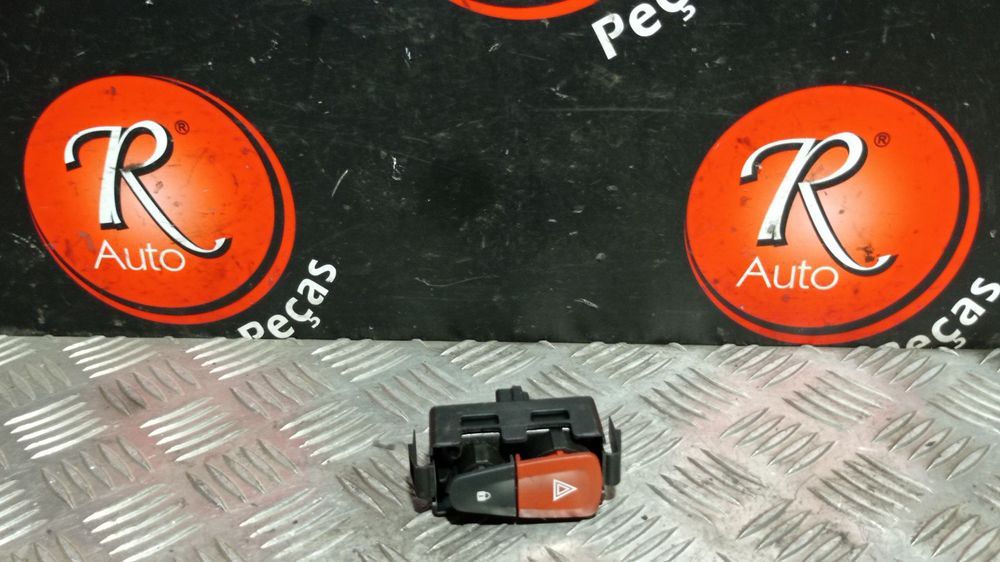 Botão 4 Piscas Renault Megane Ii Grandtour (Km0/1_)